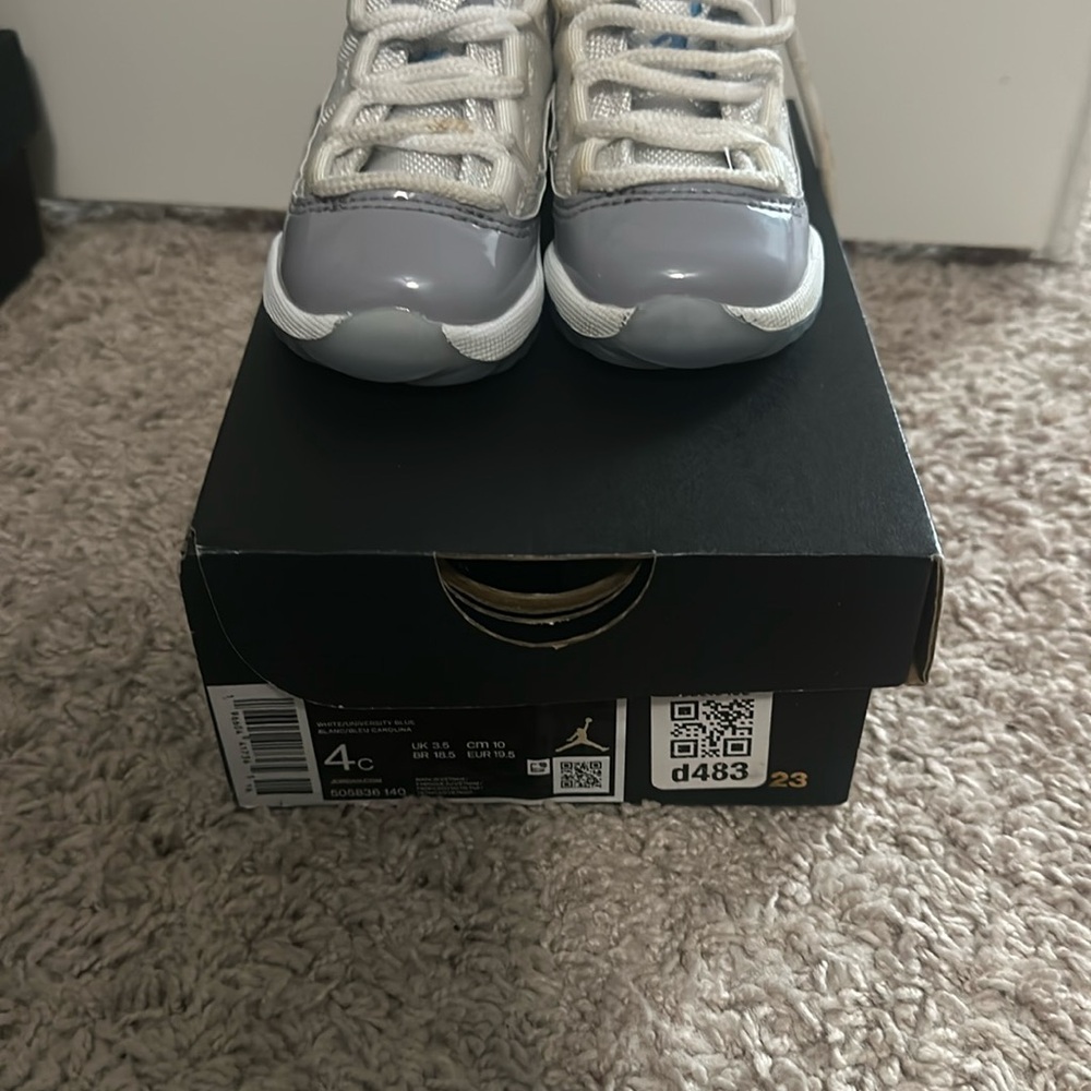 Jordan 11s